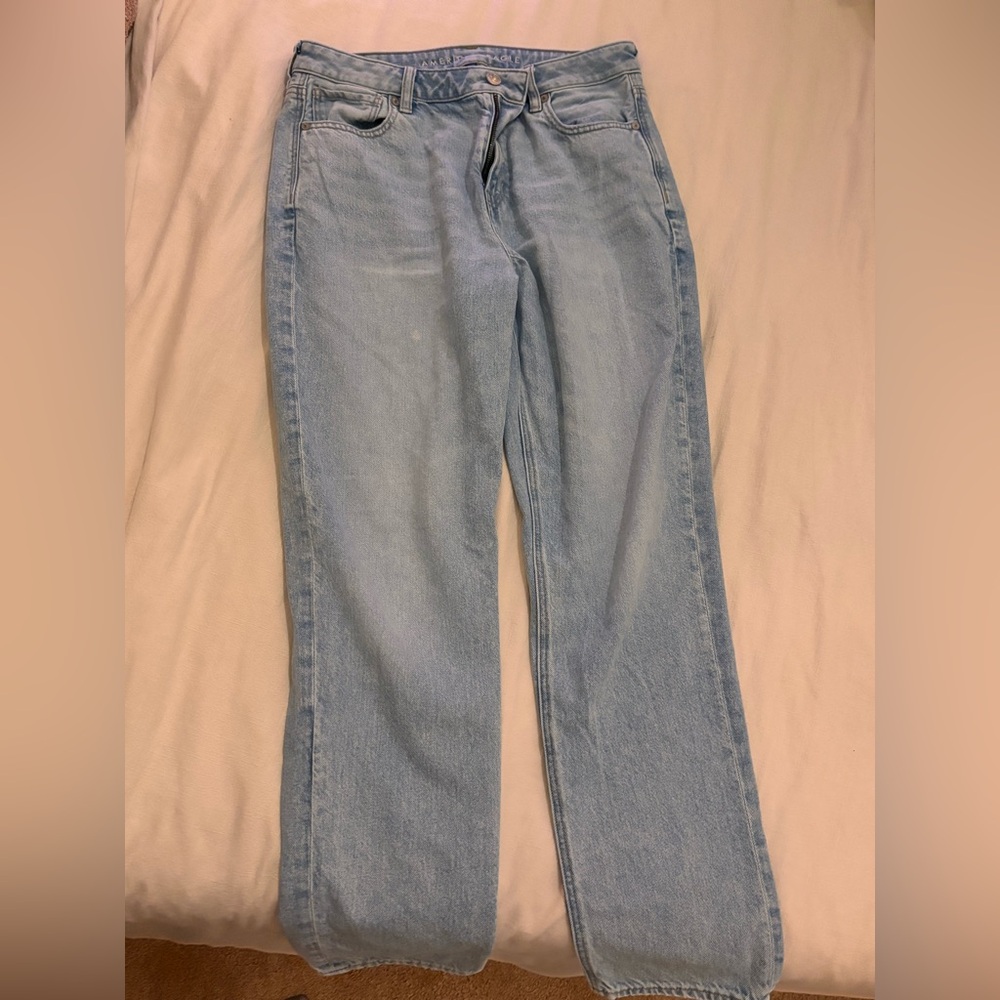 Blue Straight Leg Denim Jeans with Relaxed Fit